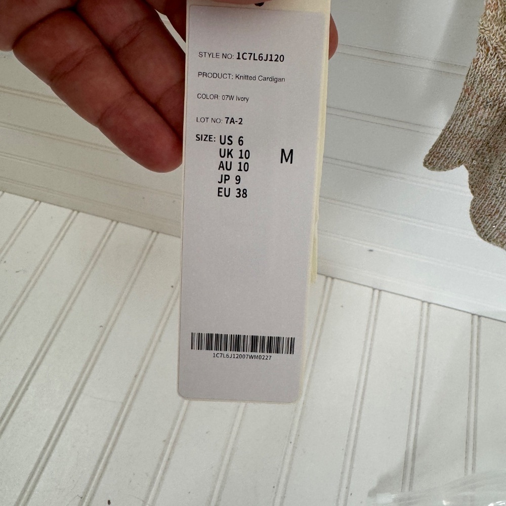 NEW GOELIA Sequin Wave Cut Trim Knitted Cardigan US Size 6 - Picture 4 of 9